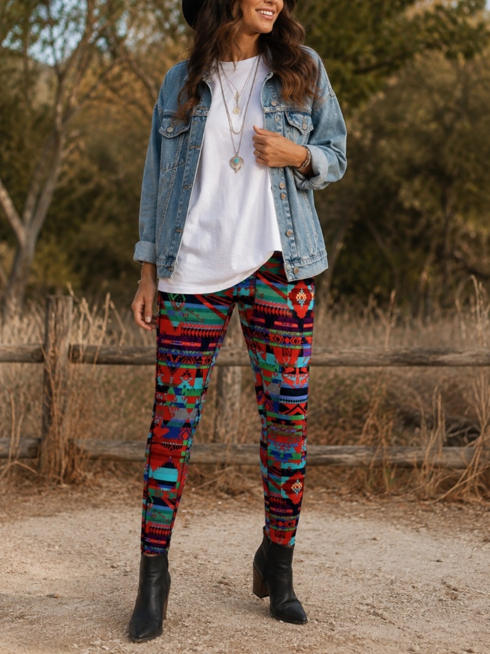 NWT Chaps Sport Aztec Print Leggings Southwestern L